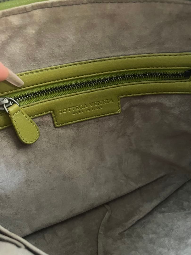 【美品】BOTTEGA VENETA ループ カメラバッグ ライムグリーン