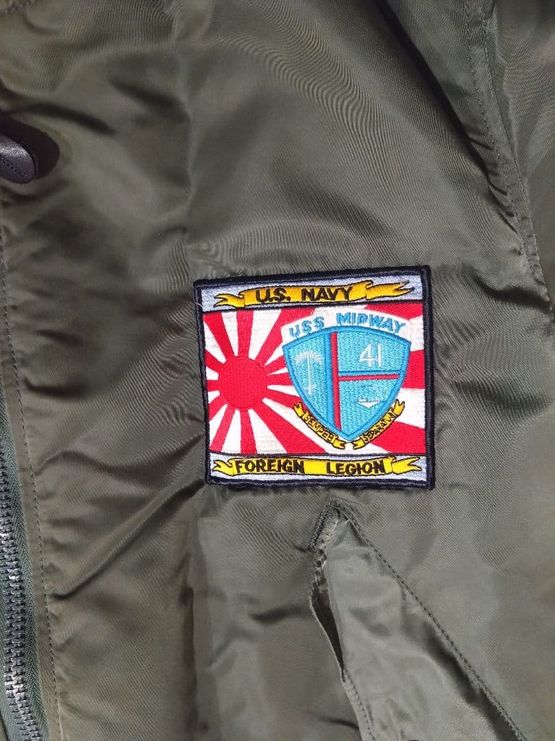 ALPHA INDUSTRIES MA-1 フライトジャケット　ワッペン後付け