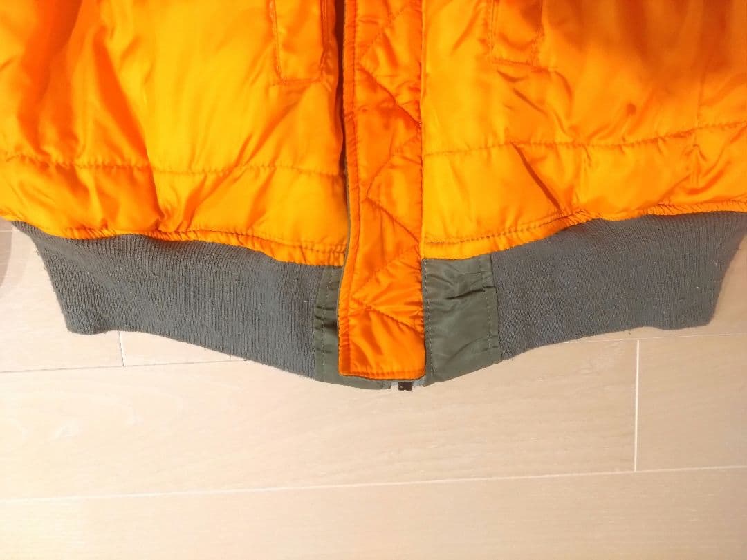 ALPHA INDUSTRIES MA-1 フライトジャケット　ワッペン後付け