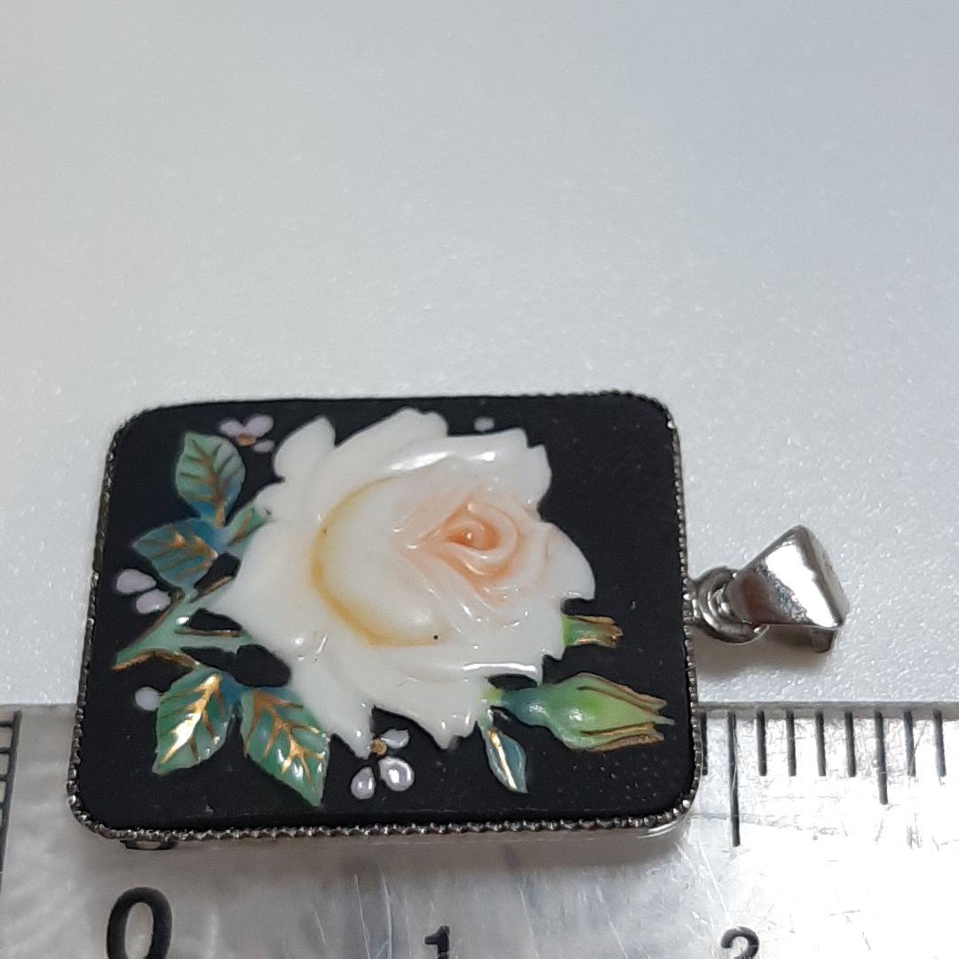 トシカネ　ペンダントトップ　薔薇　スクエア　TOSHIKANE　ARITA