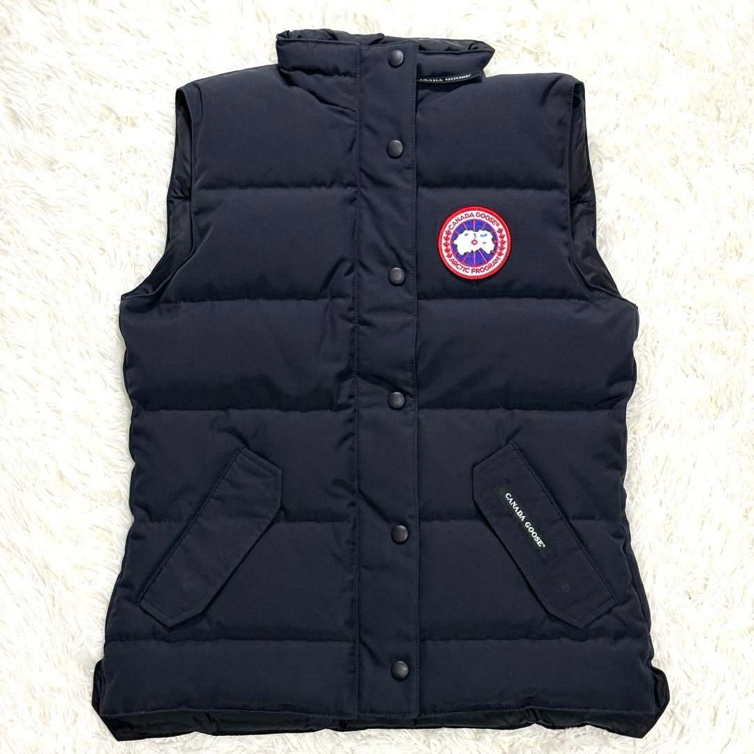 【極美品】カナダグース フリースタイル　ダウンベスト ネイビー