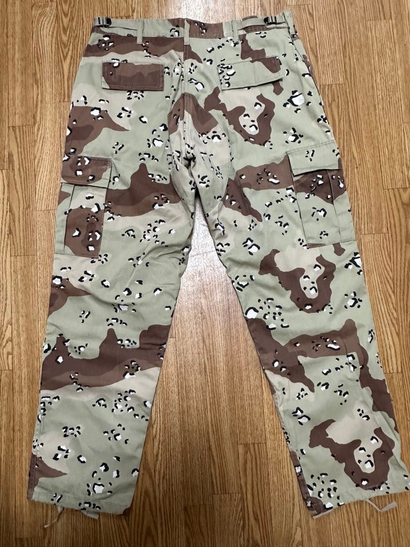 チョコチップデザートカモジャケット &新品カーゴパンツ セットアップ