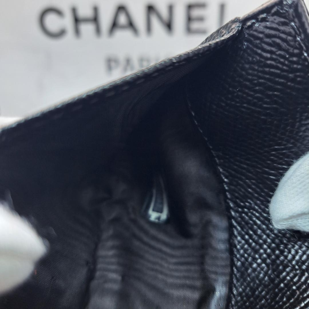 レア　CHANEL　ケース　クラシカルデザイン　ブラック　財布　二つ折り