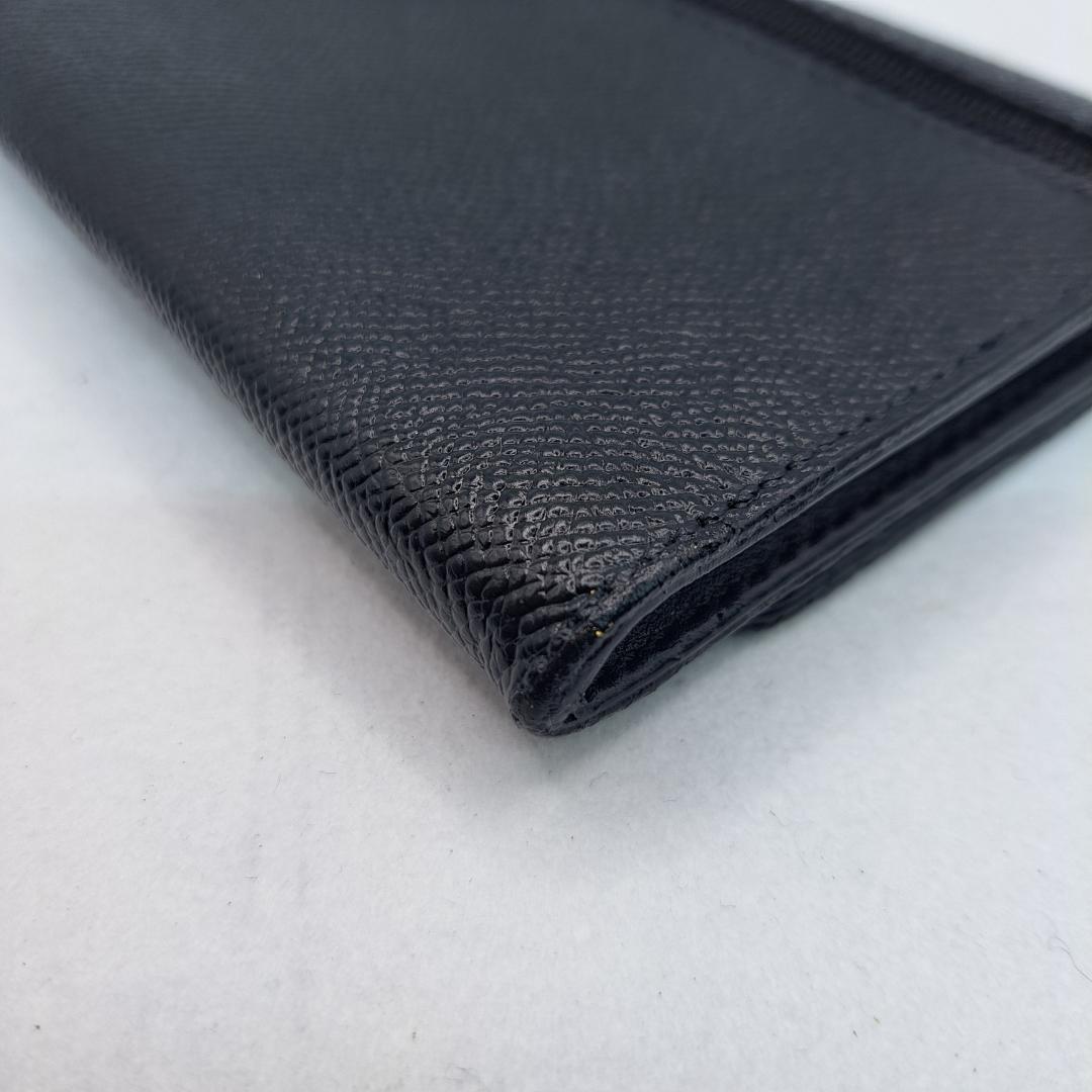 レア　CHANEL　ケース　クラシカルデザイン　ブラック　財布　二つ折り