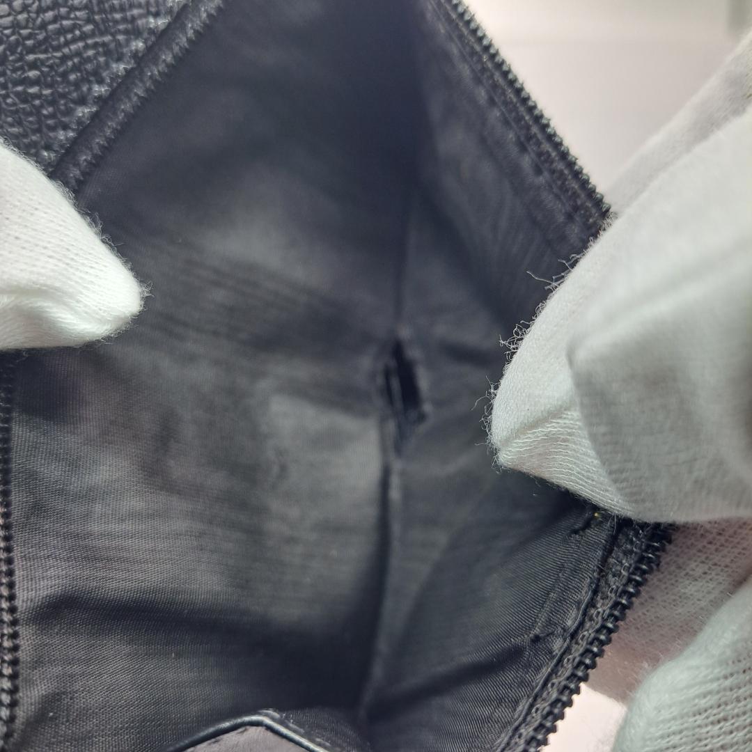 レア　CHANEL　ケース　クラシカルデザイン　ブラック　財布　二つ折り