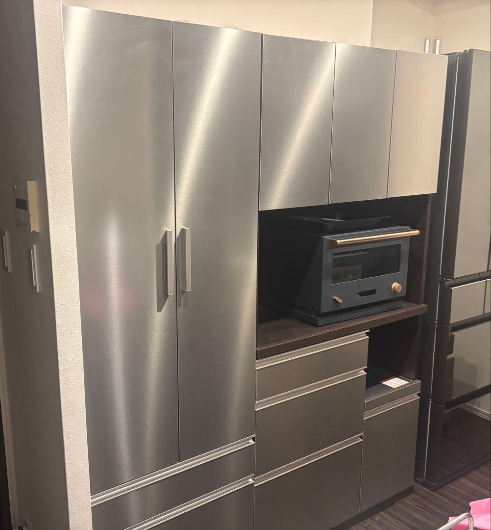 【新宿引取】食器棚＋キッチンボードセット シルバー 2〜3年使用 美品 配送可