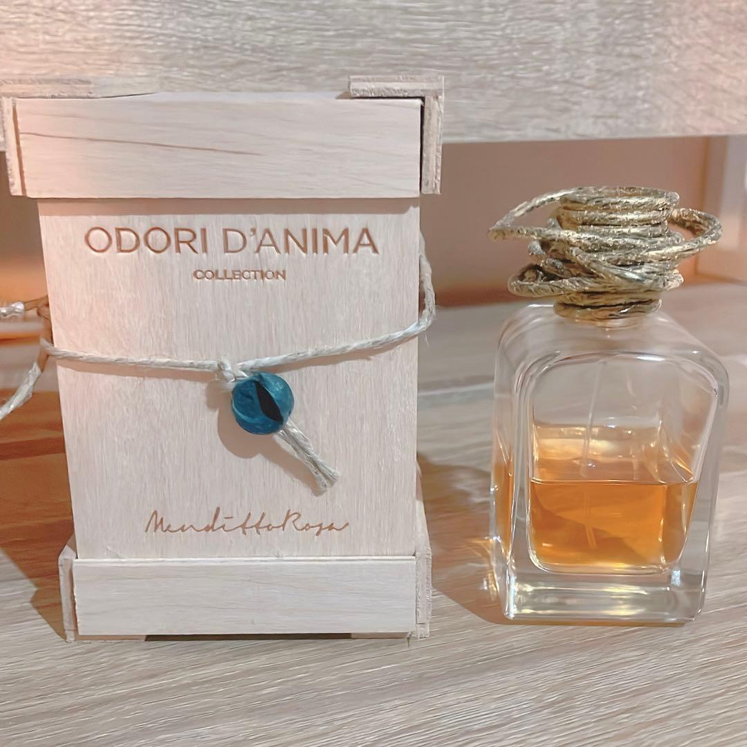 リトゥアーレ　メンデットローザ　100ml 香水 木製ボックス付