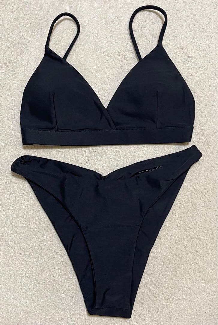 RESELVES ビキニ セット