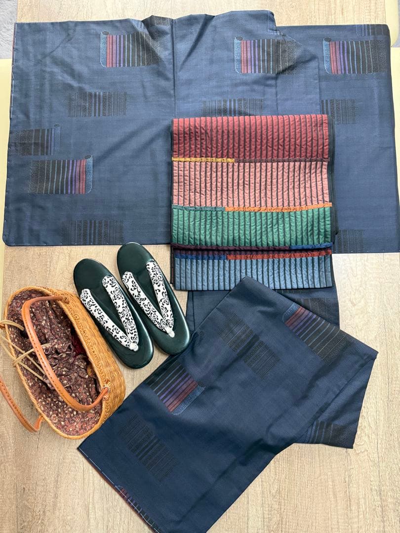 希少モデルサイズ　かっこいいセットしつけ糸付未使用大島紬　未使用お洒落袋帯