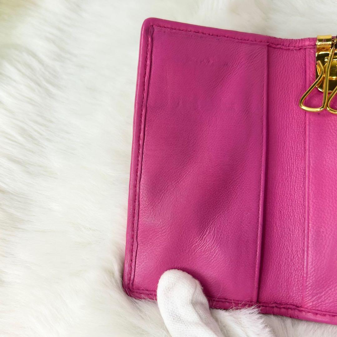 ✨付属品と箱付き✨ miu miu キーケース 6連 マテラッセ レザー ピンク