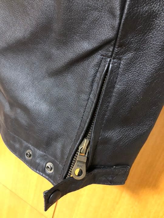 英国製　牛革　ゴシップ　フライトジャケット風ライダースジャケット