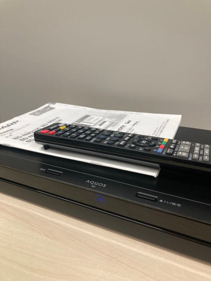 美品　シャープ　AQUOS ブルーレイレコーダー　BD-NW 510