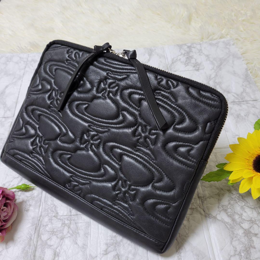 Vivienne Westwood オーブ 型押し レザークラッチ 黒