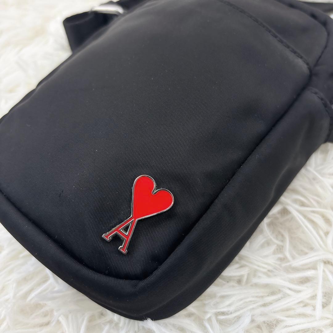 AMI PARIS アミパリ ナイロンミニショルダー 黒 ハートAロゴ