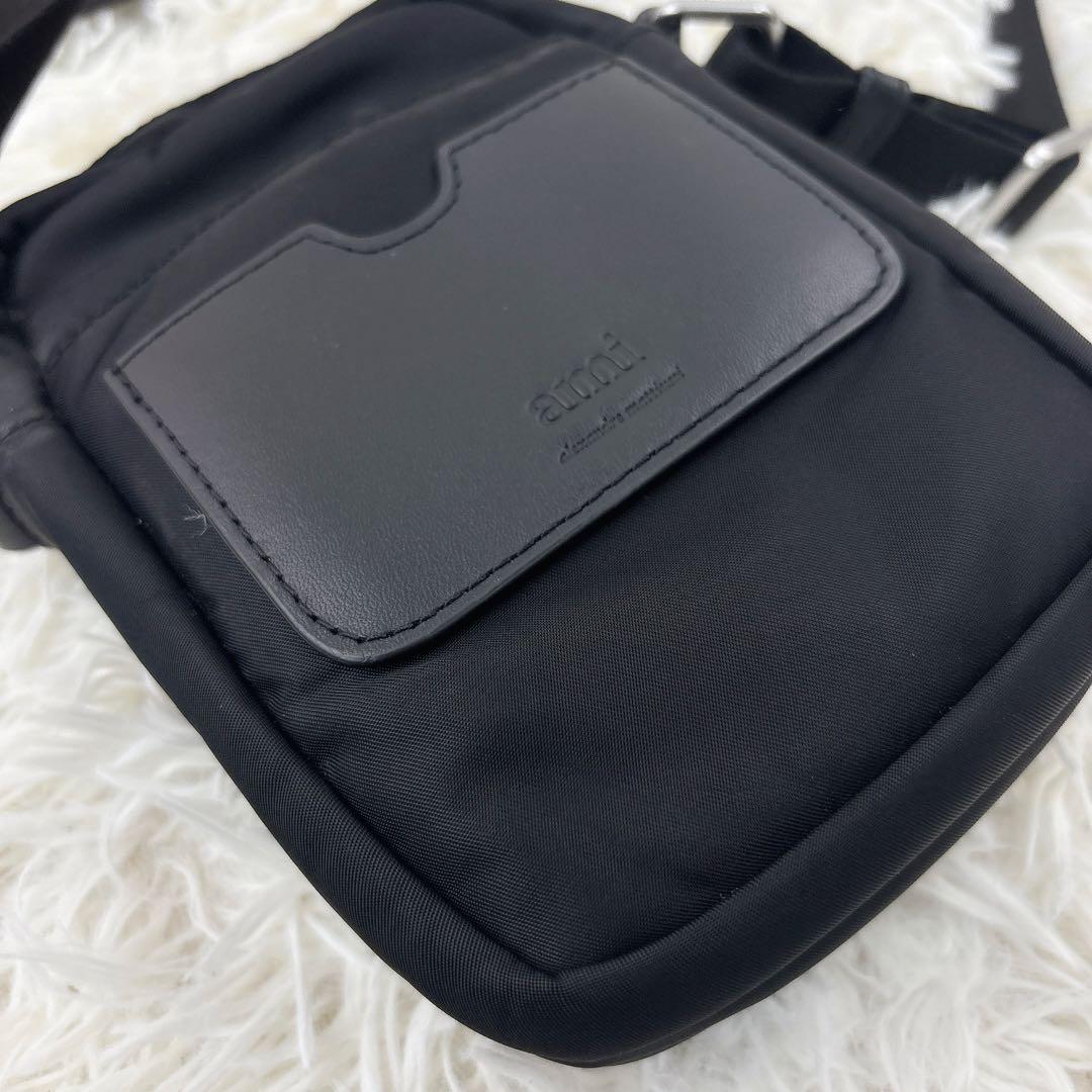 AMI PARIS アミパリ ナイロンミニショルダー 黒 ハートAロゴ