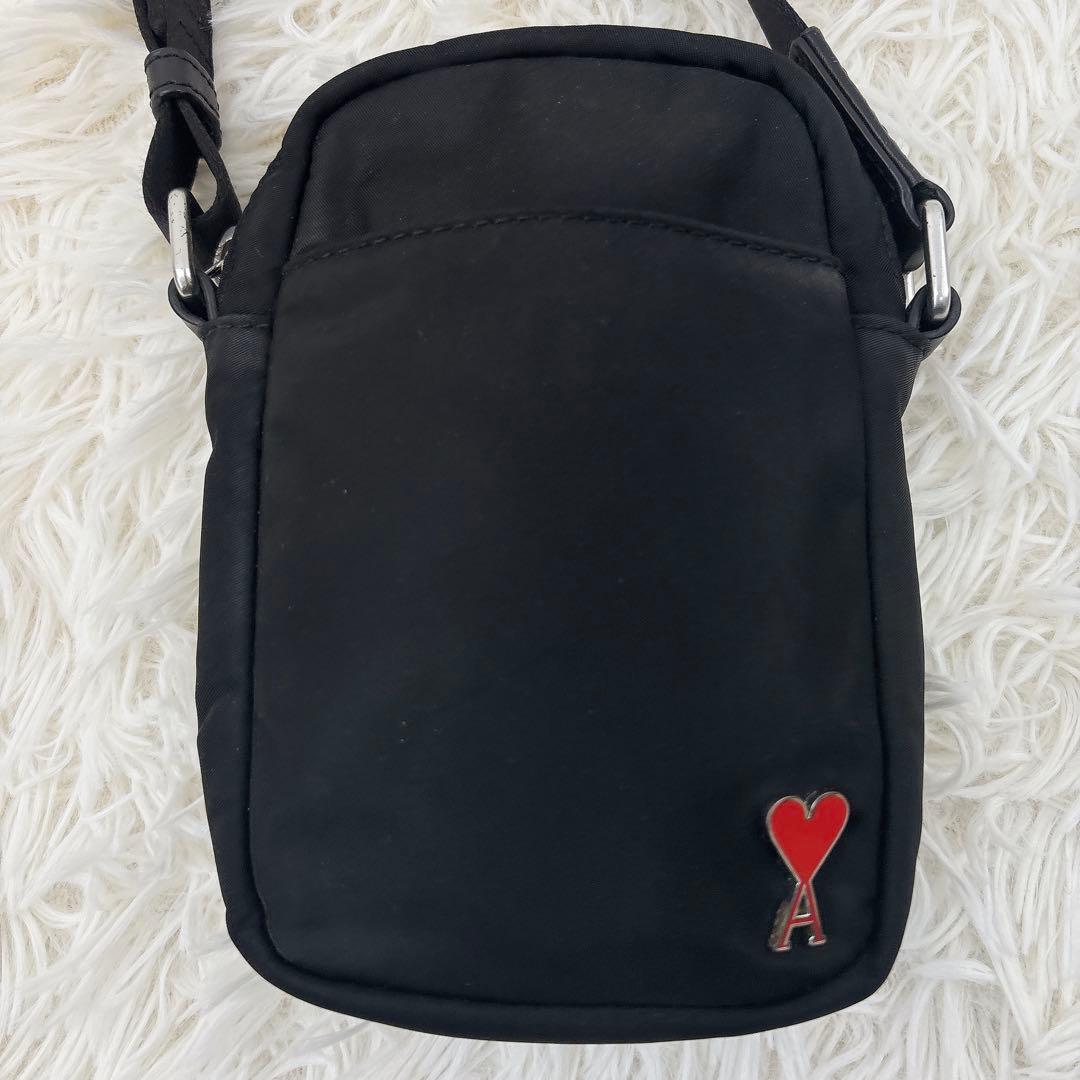 AMI PARIS アミパリ ナイロンミニショルダー 黒 ハートAロゴ