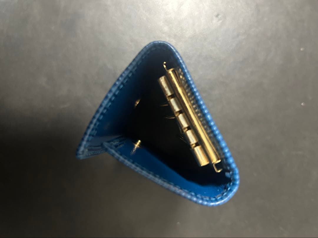 ルイヴィトン　キーケース　エピ