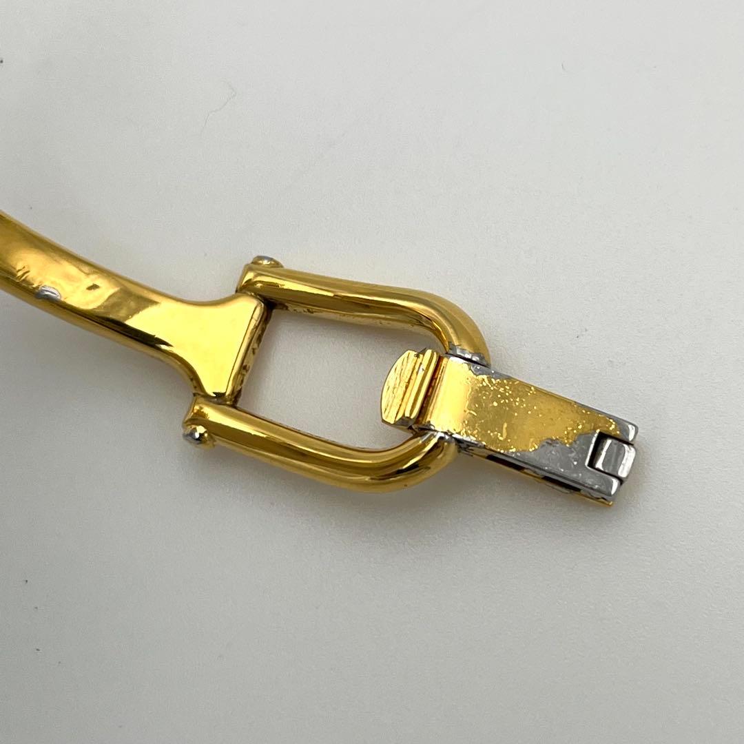 稼動 GUCCI シェル文字盤 1500L バングル ゴールド QZ 腕時計