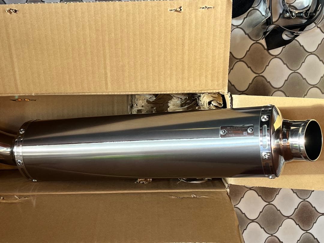 CB400SF.SB NC42 ヨシムラスリップオンサイクロンチタンサイレンサー