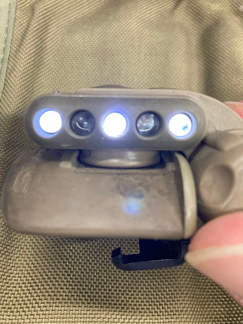 ひ*ー様 SureFire HL1-A-TN LED ヘルメットライト 米軍放出