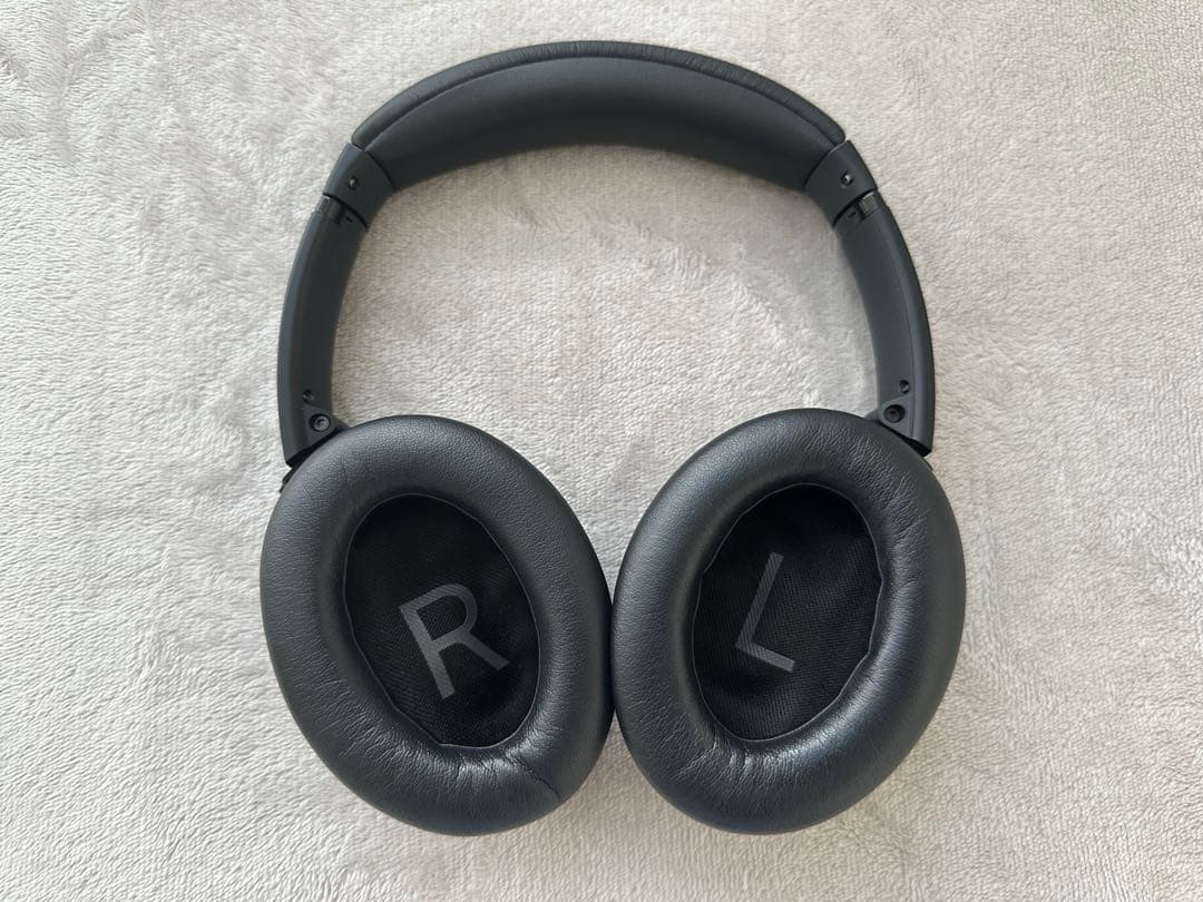 美品bose quietcomfort headphones ボーズ　ヘッドホン