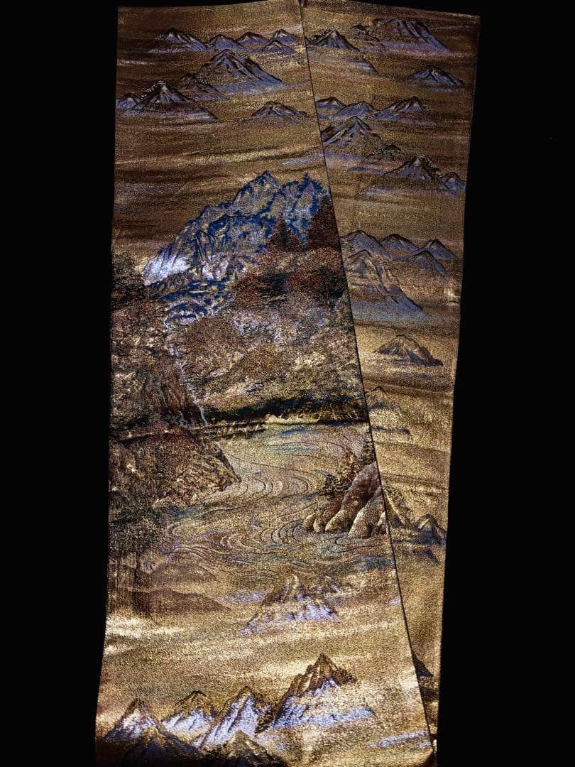【美品】袋帯 細密織 本金箔 壮大な連山 全通柄