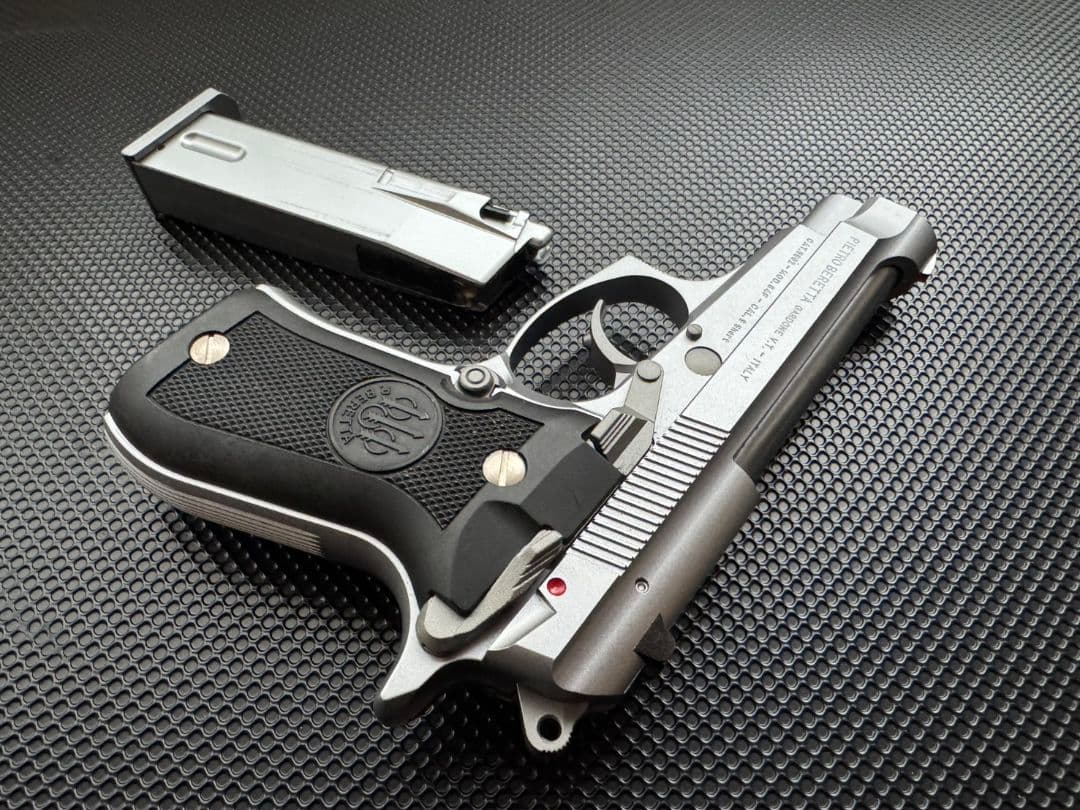 ウエスタンアームズベレッタM84FS/ジンクス サイレンサーモデル