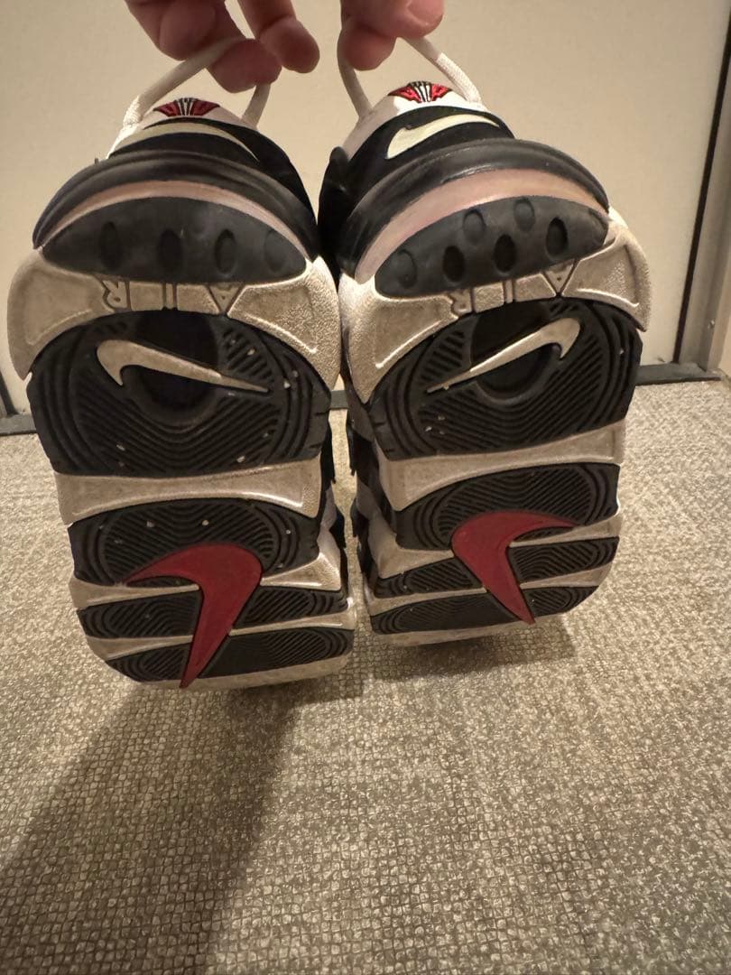 モアアップテンポ　ゼブラ