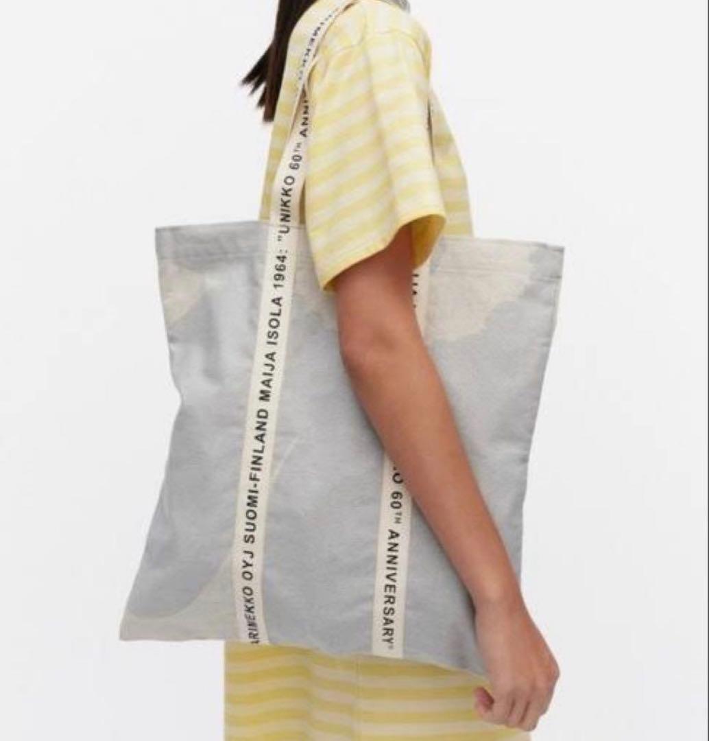 新品未使用 マリメッコ Unikko 60Th Carrier Midi