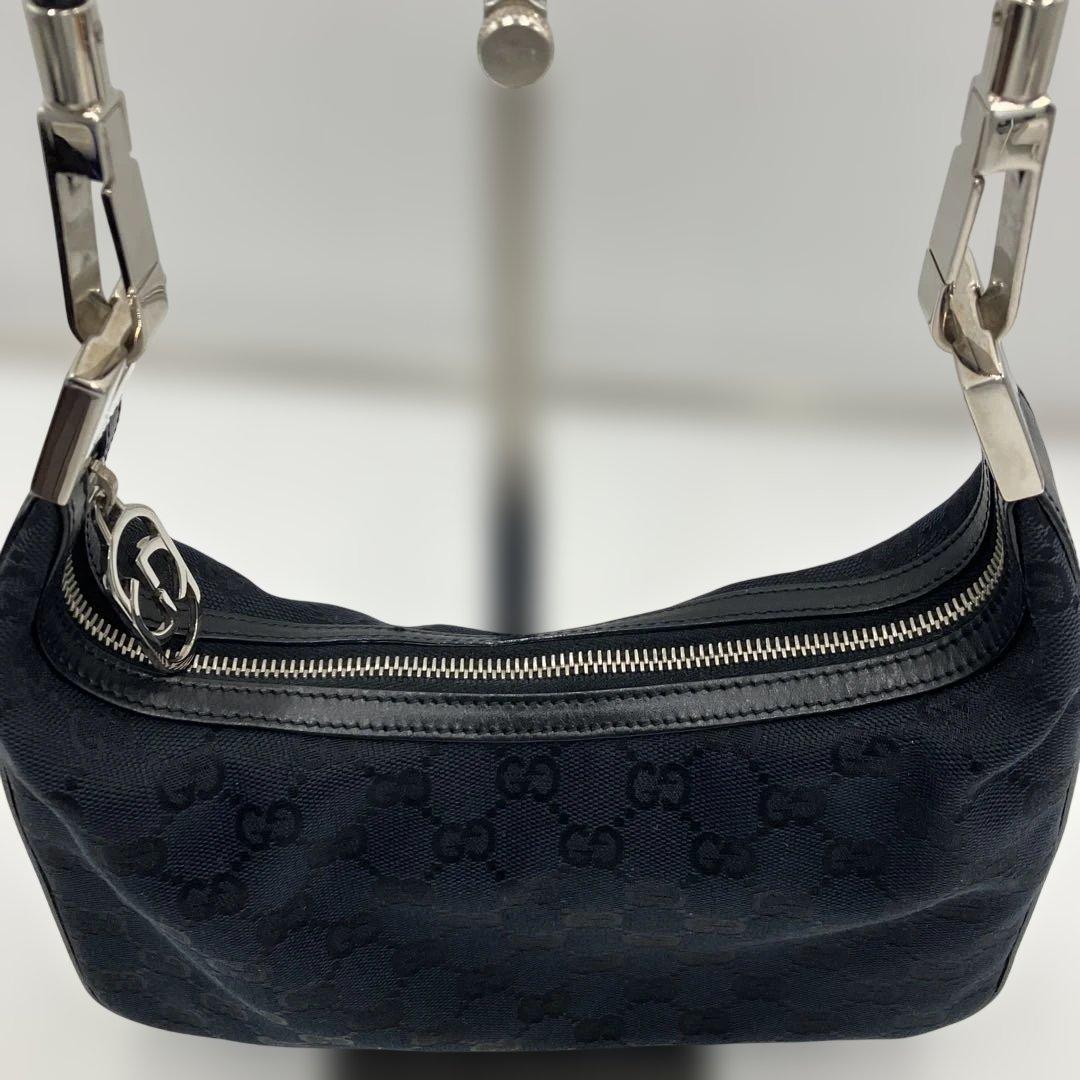 【美品】GUCCIショルダーバッグ GGキャンバス GG柄 ブラックレザー 黒色