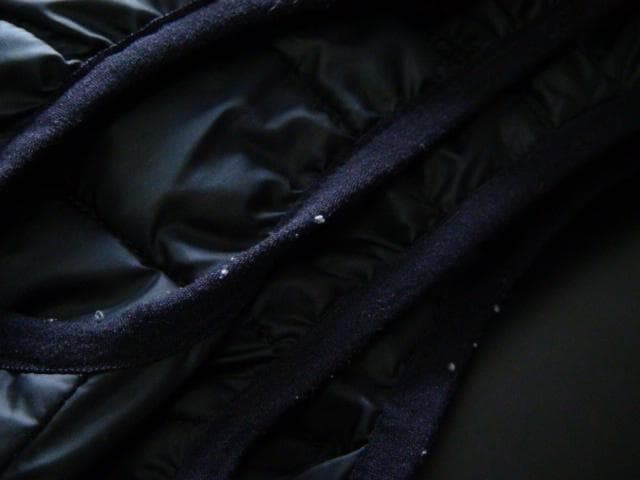 24914　IGNIO メンズ　中綿入りベスト　黒　サイズＭ