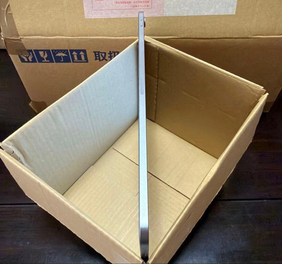 iPad Air 13インチ M2 128GB Wi-Fiモデル 極美品