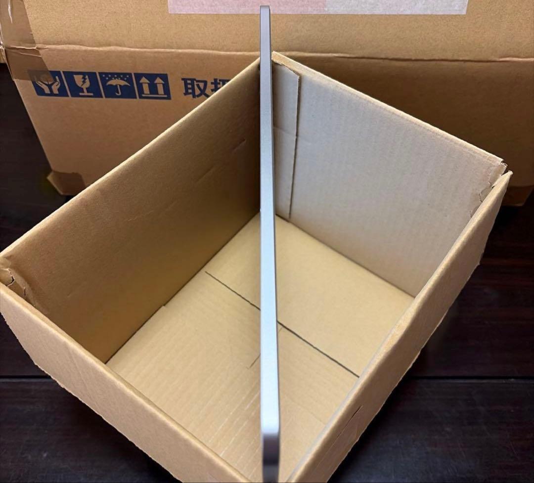 iPad Air 13インチ M2 128GB Wi-Fiモデル 極美品