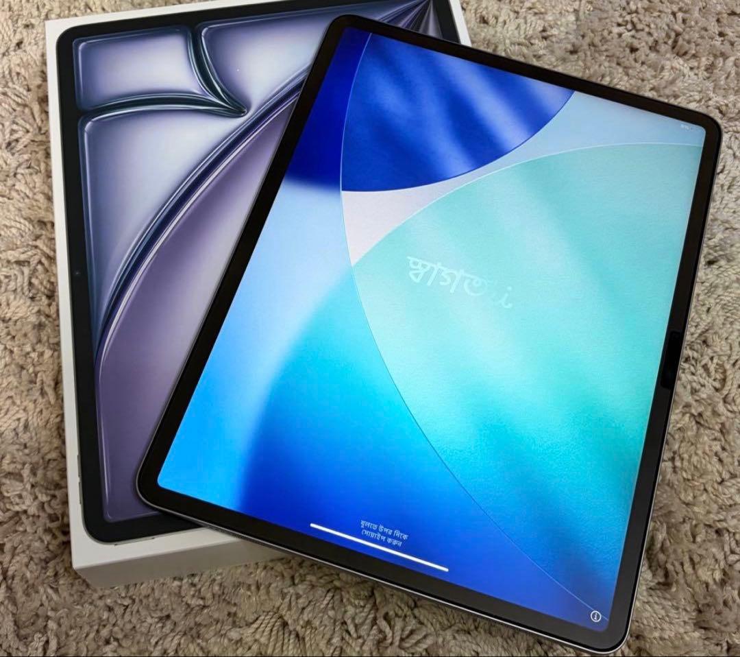 iPad Air 13インチ M2 128GB Wi-Fiモデル 極美品