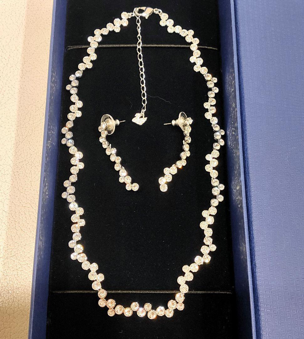 極美品　スワロフスキー Fidelity ネックレス ピアスセット　シルバー