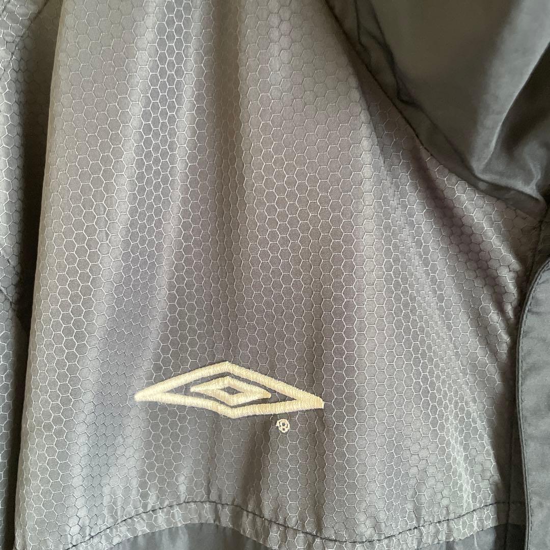 Umbro イングランド ウィンドブレーカー　代表　ナイロンジャケットLサイズ