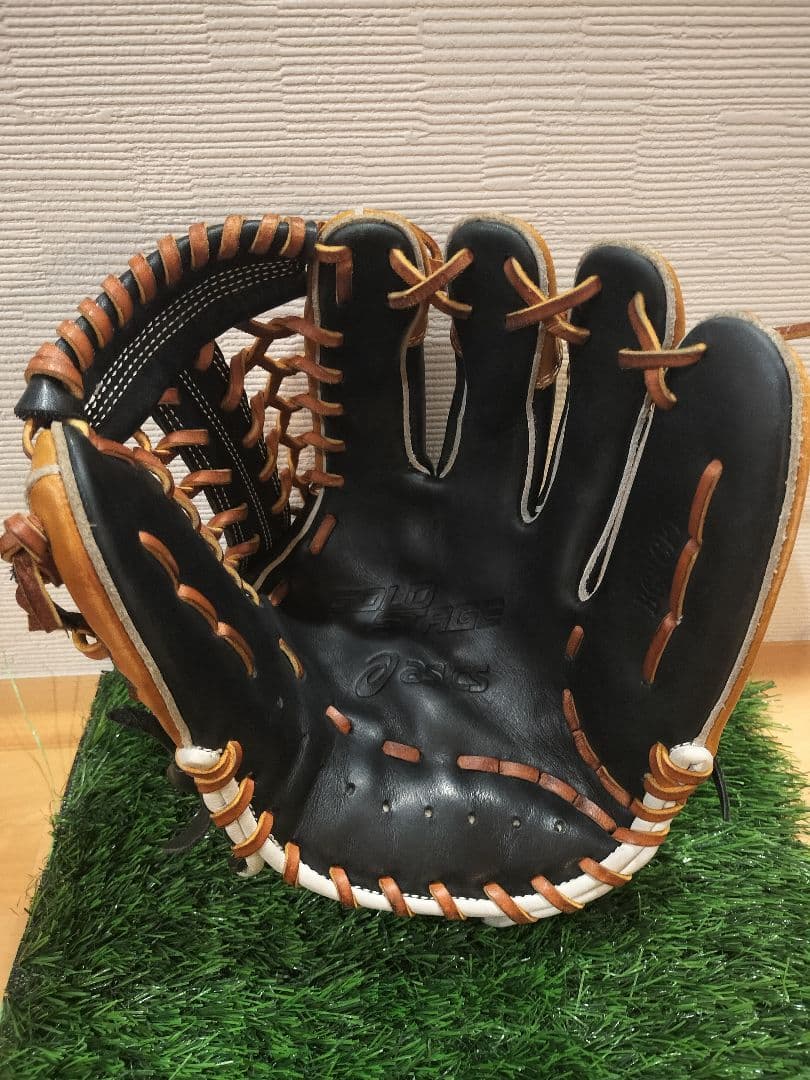 ☆希少 asics ゴールドステージ 井口資仁モデル 内野手用☆