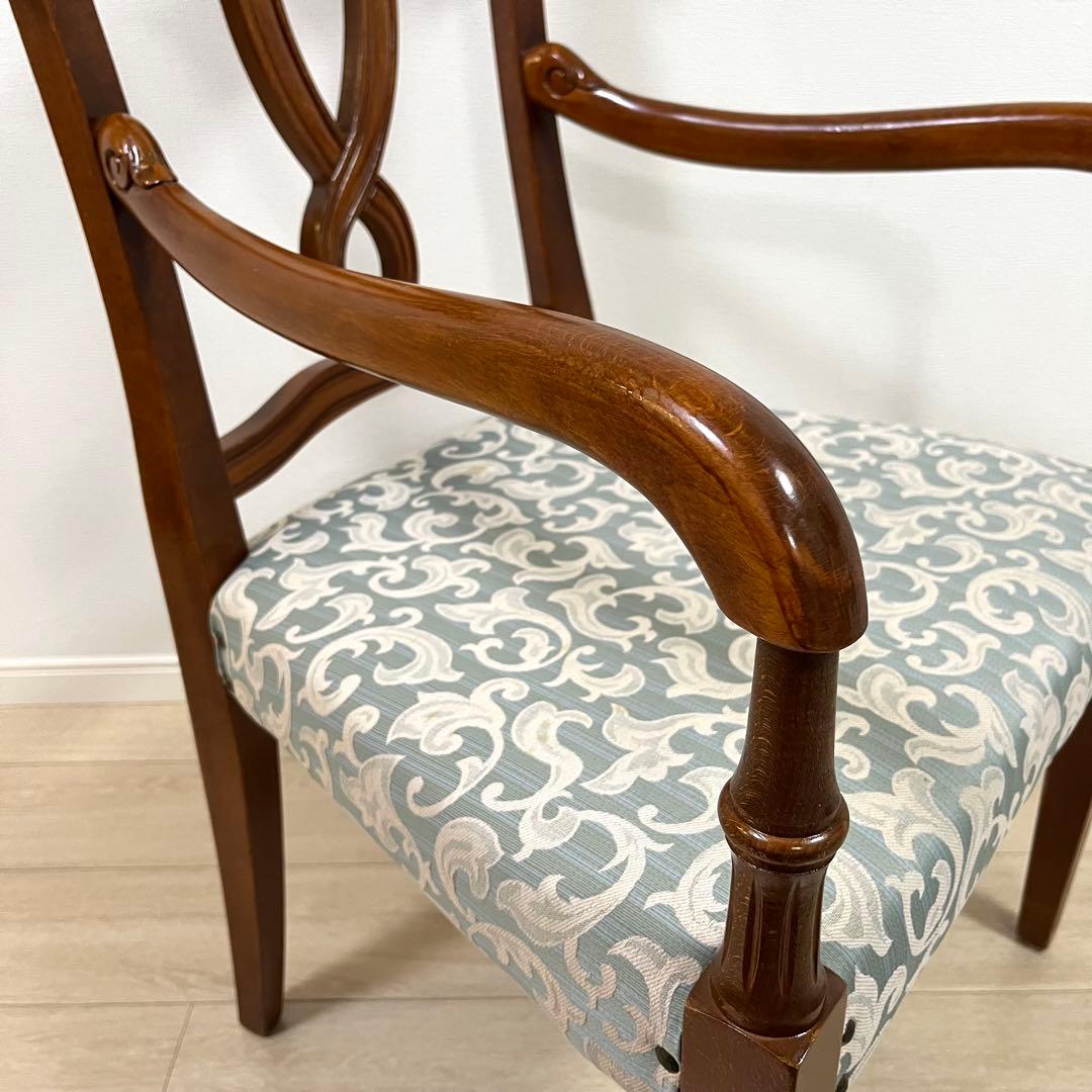 (け92)ブリティッシュデザイン アンティークアームチェア ダイニングチェア