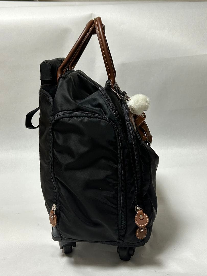 カナナ プロジェクト　ナイロンキャリーケース　旅行鞄　レディース　バッグ　機内