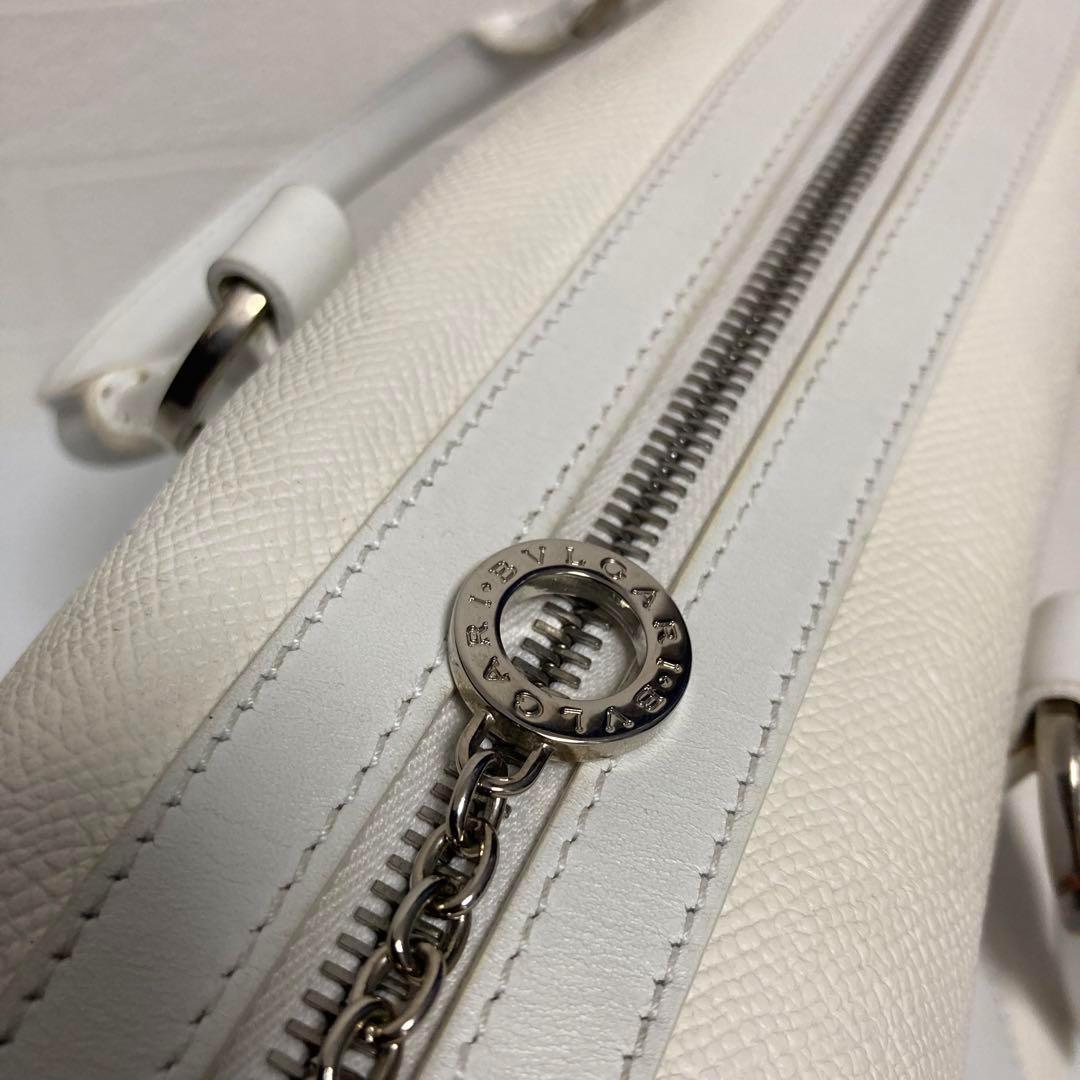 ブルガリ　ミニボストン　ホワイトカラー　レザー　リング　ハンドバッグ　白　高級
