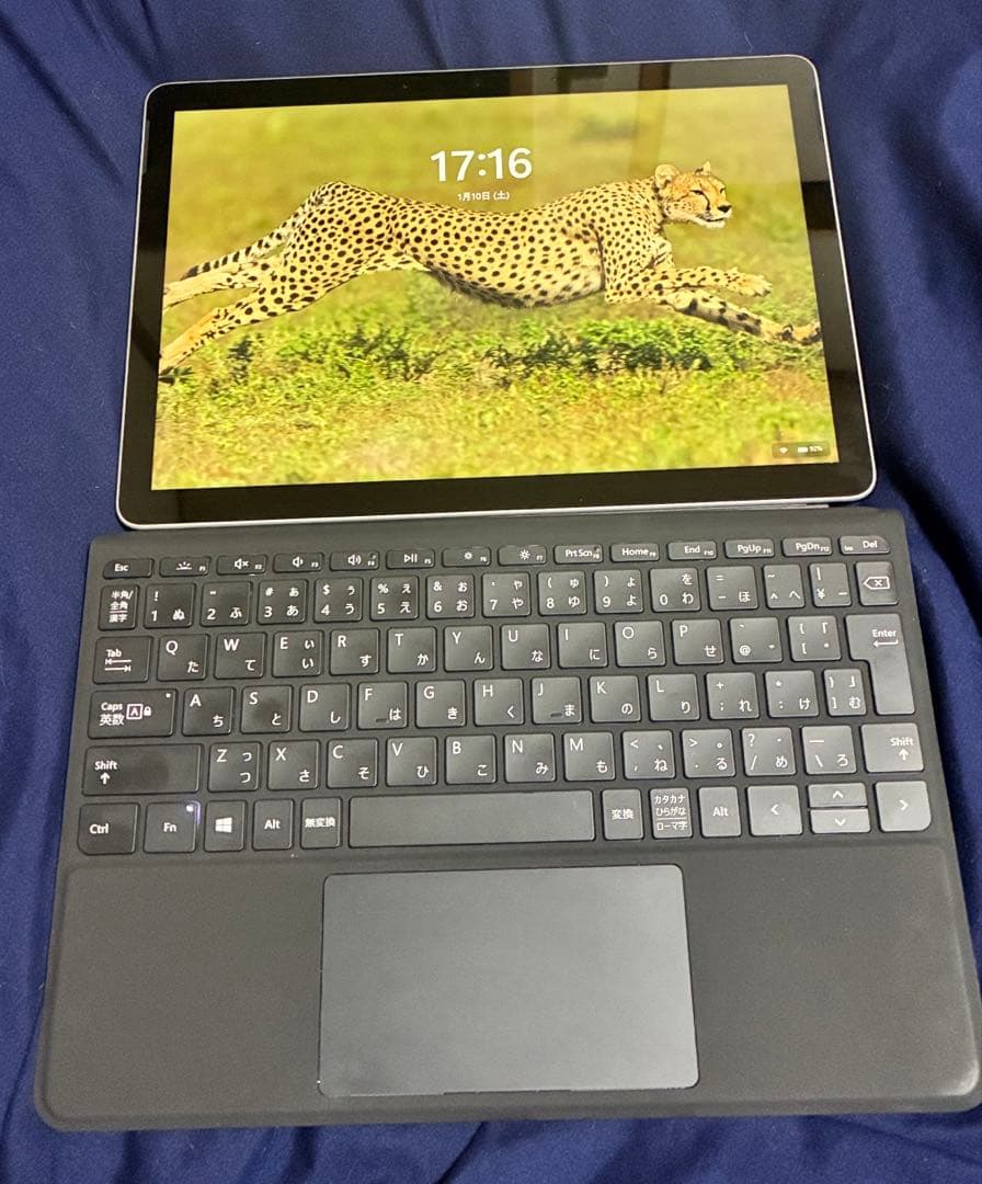 ★ Microsoft surface Go2 メモリ−8GB