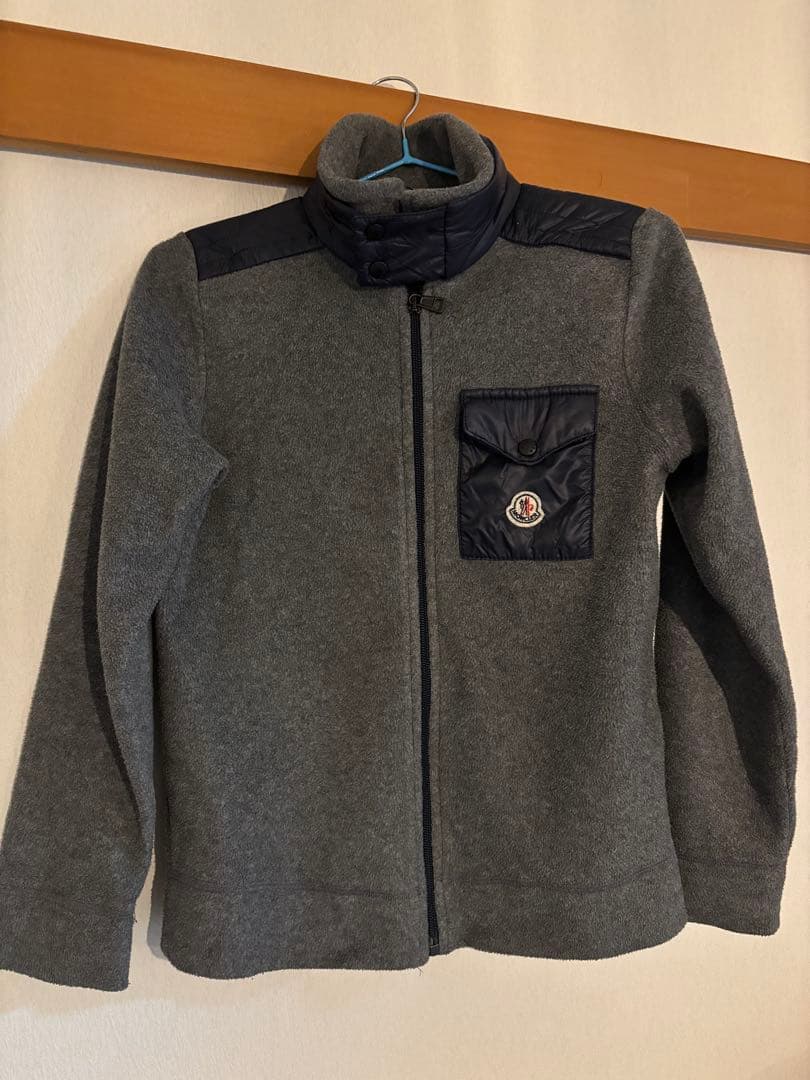 Moncler グレー ジャケット