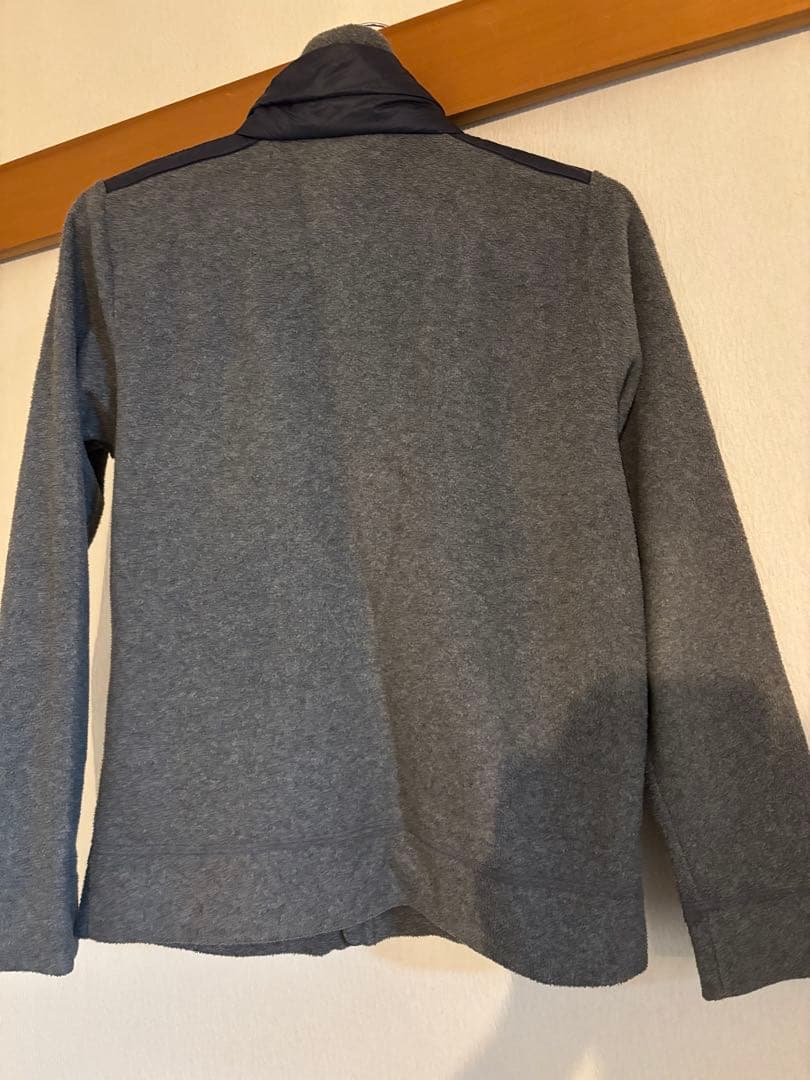 Moncler グレー ジャケット