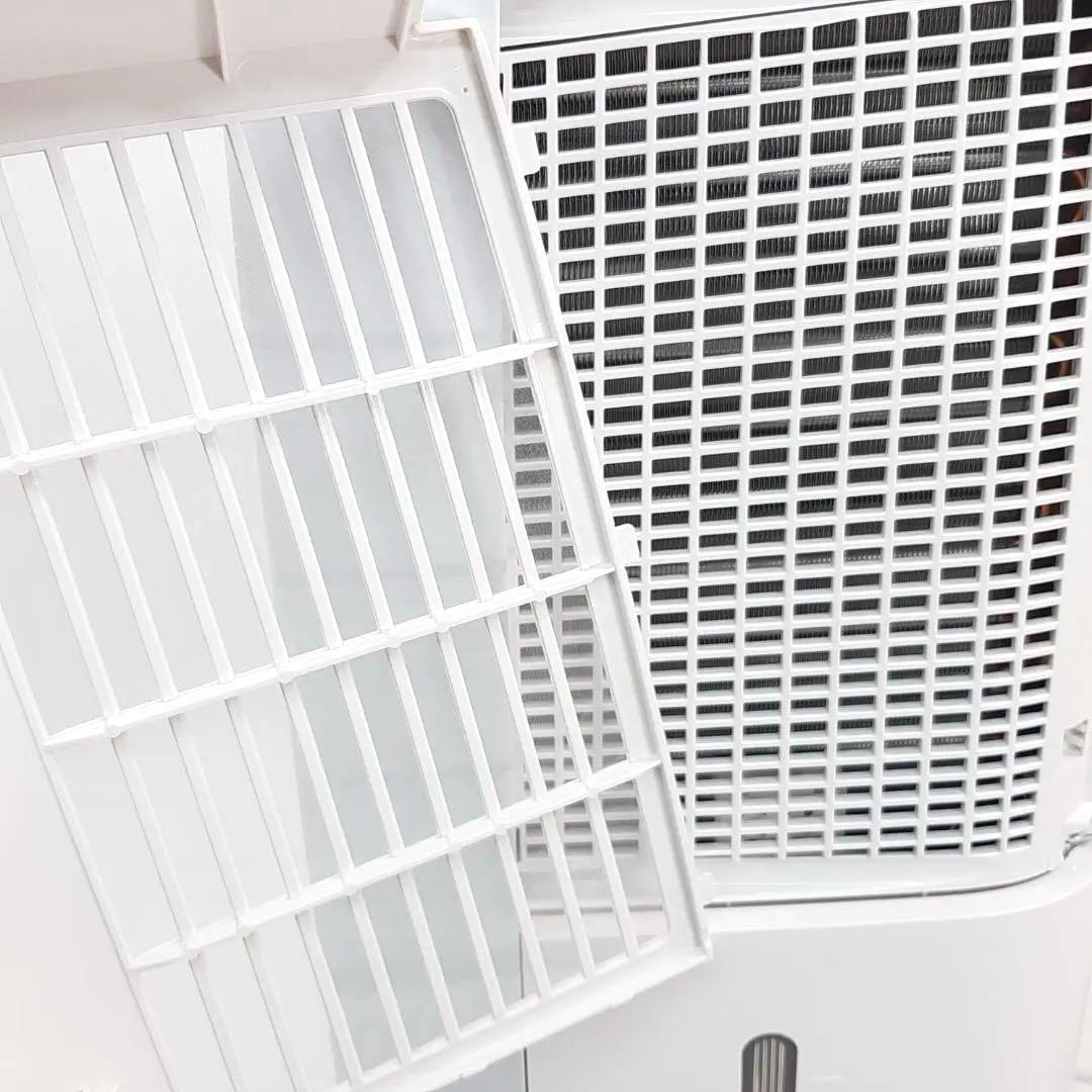 美品 SHARP シャープ 冷風・衣類乾燥除湿機 CM-S100-W 2024年