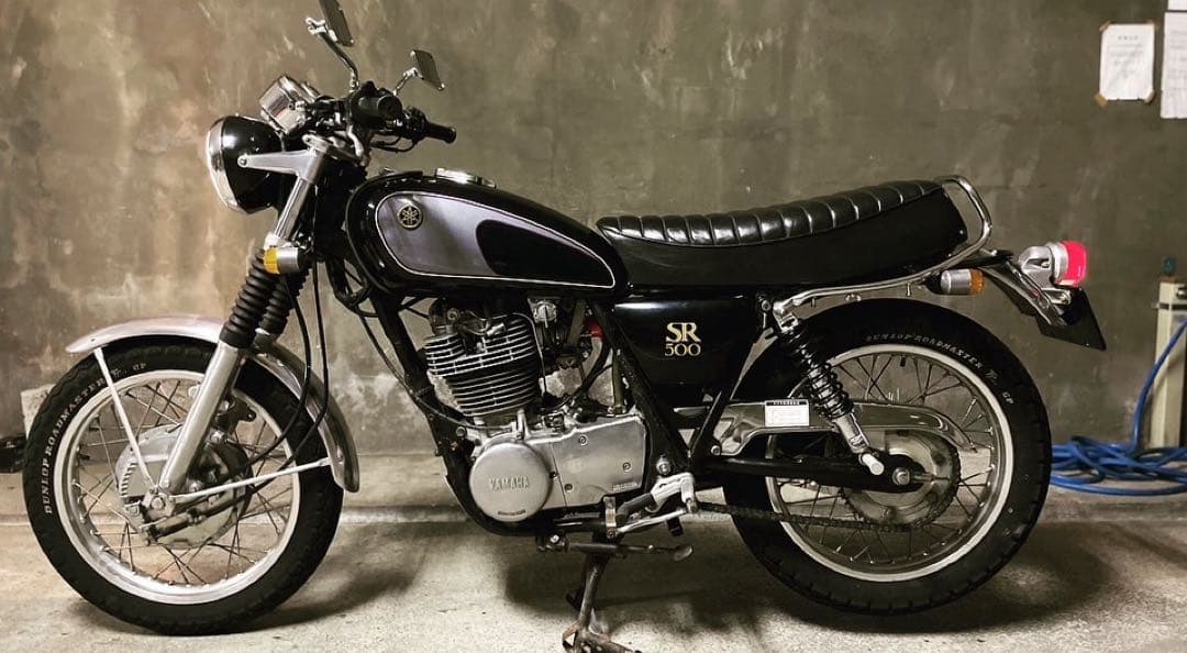 SR400 SR500 WM製 フロント、リアフェンダー　WM製 テールランプ