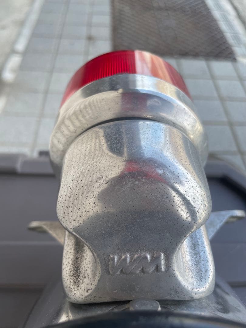 SR400 SR500 WM製 フロント、リアフェンダー　WM製 テールランプ