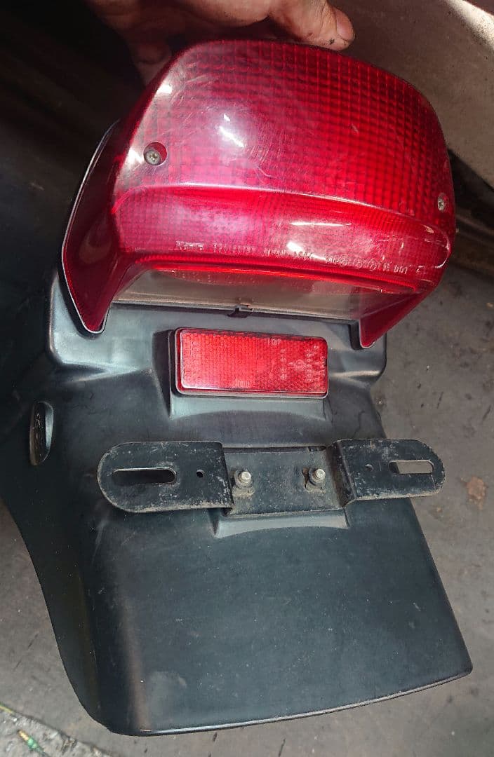 カワサキ ゼファー400χ 純正 フェンダー テールランプ