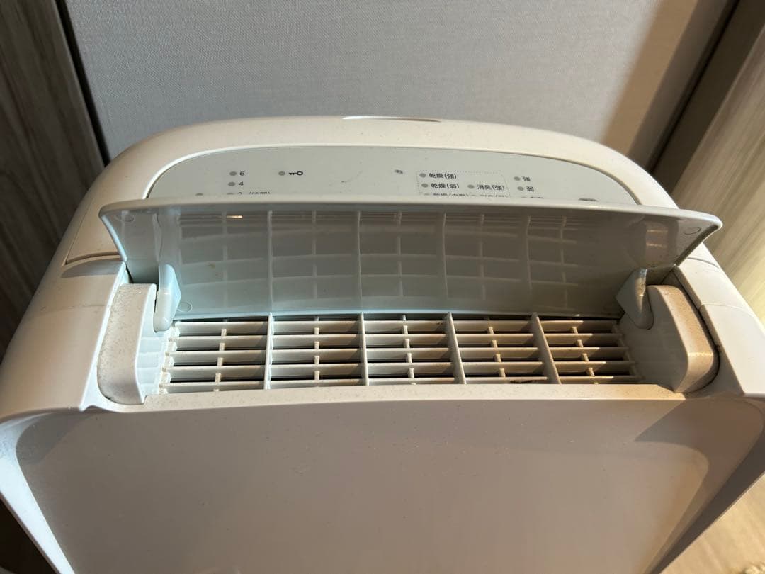 シャープ 衣類乾燥機 除湿機 7.1L プラズマクラスター 2020年モデル