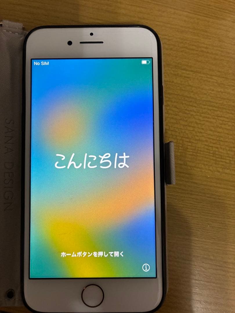 【本体のみ】iPhone8 64GB SIMフリー 最大容量　78%