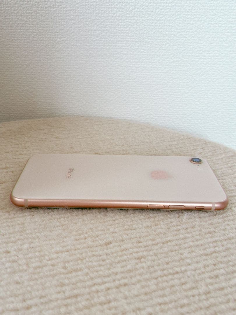 【本体のみ】iPhone8 64GB SIMフリー 最大容量　78%